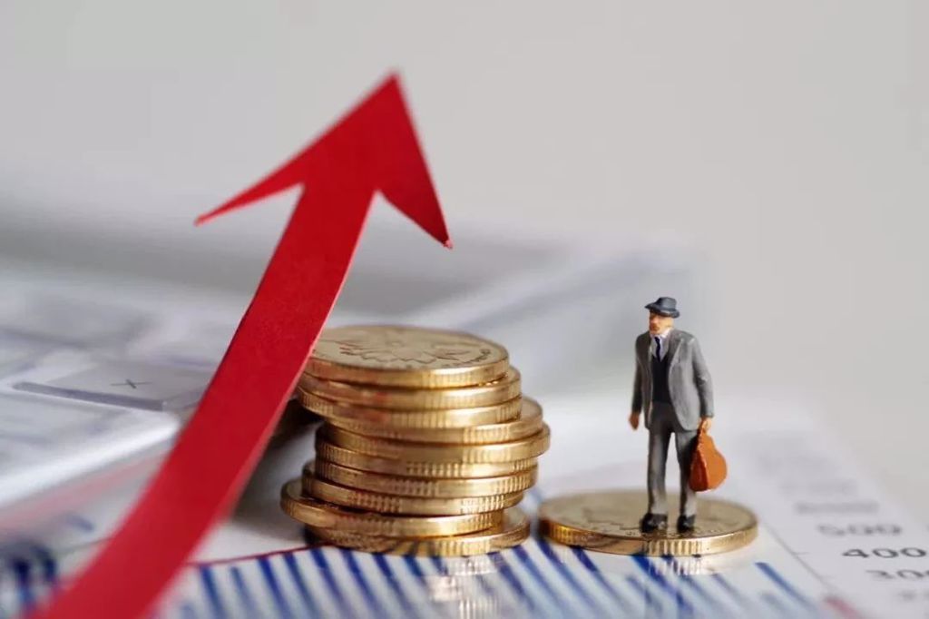 A股收评 | A股持续反弹 沪指收涨0.96%创年内新高！算力硬件股表现强劲